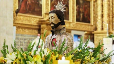 Missa e procissão celebram São Francisco Xavier, padroeiro de Salvador
