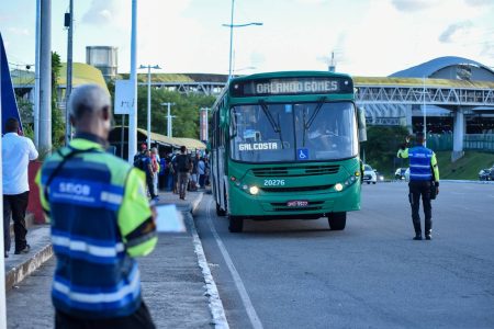 Semob intensifica fiscalização de ônibus com a Operação Pare no Ponto em Salvador