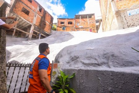 Salvador chega a 592 áreas de risco protegidas após nova intervenção no Pero Vaz