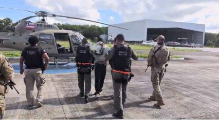 Líder de facção capturado na Bolívia é transferido para presídio de segurança máxima em Serrinha