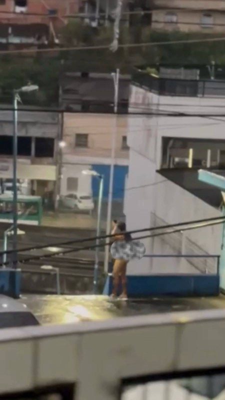 Pelado da Vila Laura: homem é flagrado nu e moradores denunciam