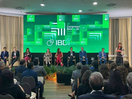 Congresso em Salvador debate segurança jurídica e desenvolvimento do setor imobiliário
