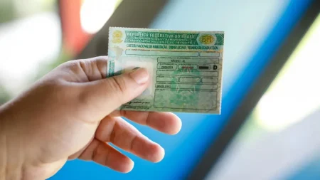 Nova CNH: entra em vigor obrigatoriedade para a primeira emissão; veja qual
