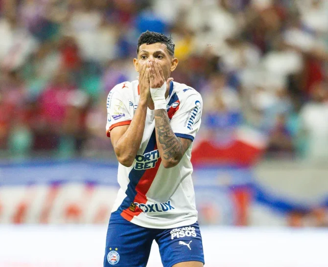 Sob vaias em casa, Bahia cede virada ao Cruzeiro e frustra torcida