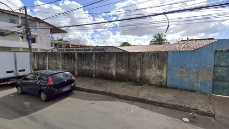 Spray de pimenta provoca tumulto e mobiliza Samu em escola de Salvador