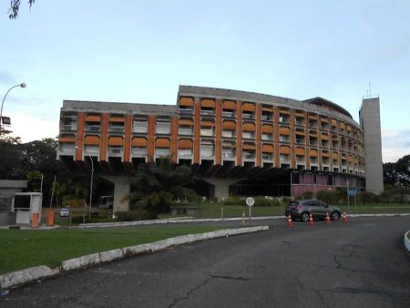Processo seletivo tem 78 vagas com salários de quase R$ 4 mil