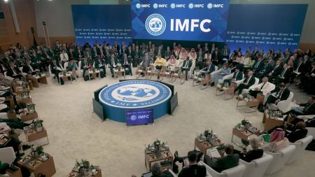 FMI elogia resiliência da economia brasileira e projeta crescimento de 2,5% no médio prazo