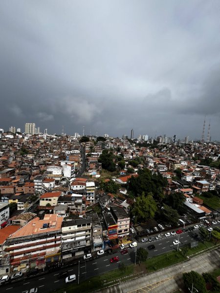 Inmet mantém alerta de chuva para Salvador e outras 24 cidades da Bahia
