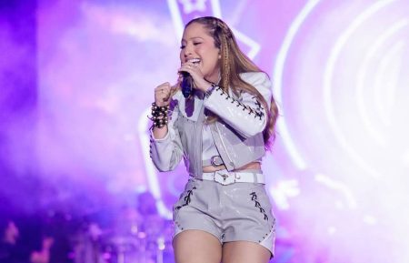 Mari Fernandez cancela show em Paripe e explica mudança na agenda em Salvador