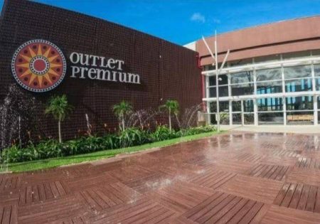 Grupo armado assalta joalheria Vivara no Outlet Premium em Camaçari