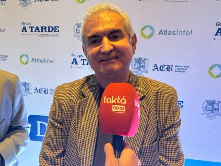 Angelo Coronel diz que PECs sobre jornada de trabalho “se complementam”