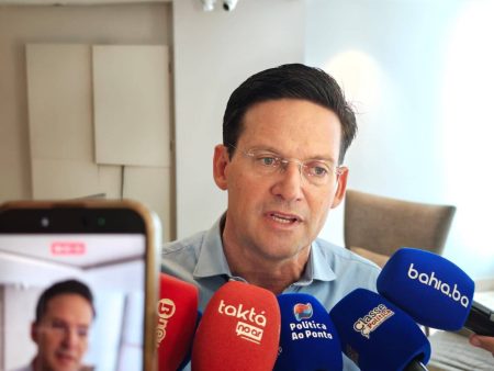 “Flávio jamais saiu do ringue”, afirma Roma ao projetar disputa presidencial
