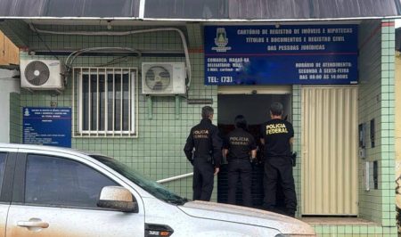 Operação Chancelas: Fraude em cartório e grilagem de praias na Bahia são alvos da PF