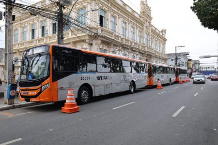 Feira de Santana terá ônibus gratuitos para festejos juninos nos distritos