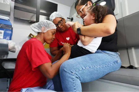 Municípios baianos liberam vacina para público geral a partir desta segunda