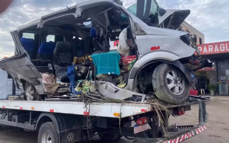 Polícia Civil indicia motorista por homicídio doloso após colisão que matou 16 pessoas na Bahia