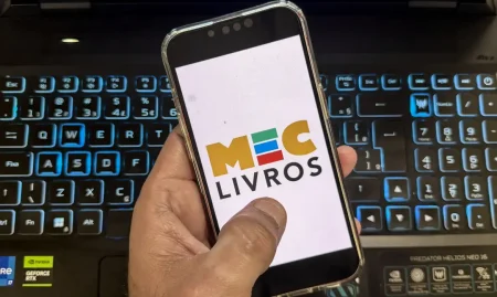 MEC Livros amplia acervo digital com quase 8 mil livros gratuitos em inglês e espanhol
