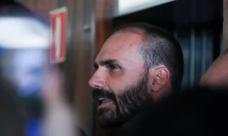 Primeira Turma do STF condena Eduardo Bolsonaro por coação no curso do processo