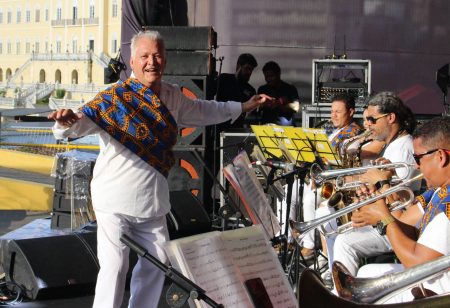 Baile da Independência celebra 203 anos da data histórica e 40 anos da Orquestra Fred Dantas