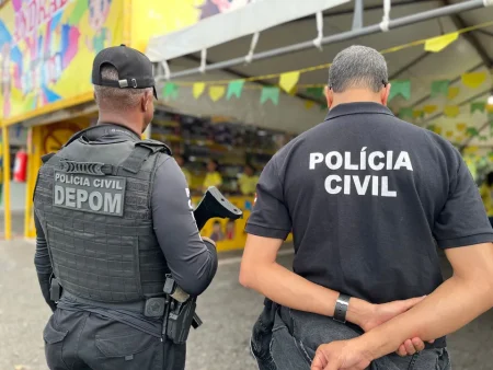 Polícia civil apreende mais de uma tonelada de fogos irregulares na RMS