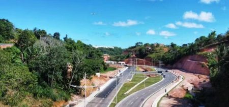 Via entre Avenida 29 de Março e Cajazeiras permanece interditada após falhas na pista; veja rotas alternativas