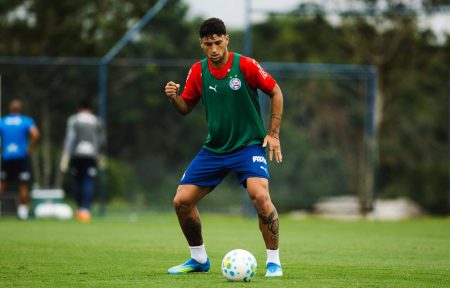 Bahia intensifica preparação e mira amistoso contra o Fluminense no Maracanã
