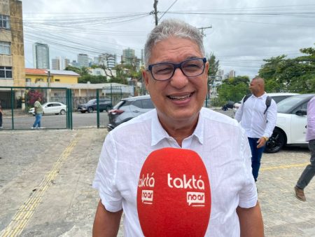 Modelo híbrido na Alba será discutido pela Mesa Diretora, diz Rosemberg