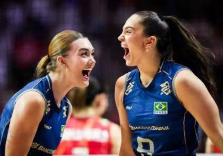 Seleção brasileira bate o Japão por 3 sets a 1 na Liga das Nações de Vôlei