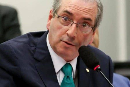 STF determina bloqueio de R$ 6 milhões em bens de Eduardo Cunha por suspeita de desvio de emendas