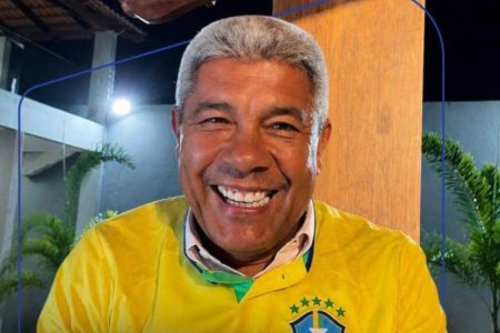 Enquanto oposição repercute derrota do Brasil, Jerônimo mira Copa Feminina de 2027 na Bahia