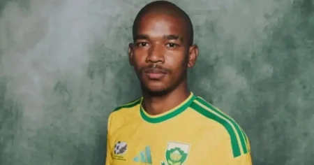 Jogador da África do Sul morre dias depois de atuar na Copa do Mundo