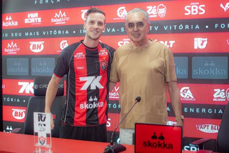 Papellin explica aposta do Vitória em Pochettino: “Vai elevar o nível do elenco”