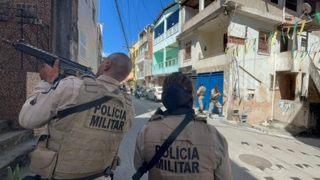 Após confrontos, PM reforça policiamento no Nordeste de Amaralina