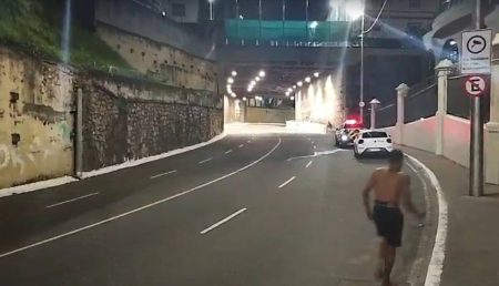 Protesto na Avenida Contorno é encerrado após cerca de três horas; trânsito é liberado