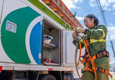 Confira os bairros e ruas de Salvador que terão desligamento de energia nesta quinta-feira (23)