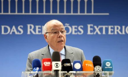 Mauro Vieira diz que EUA exigiram “capitulação” do Brasil durante negociação sobre tarifas
