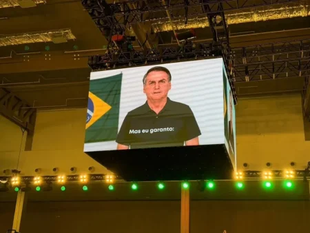 Vídeo com inteligência artificial de Bolsonaro pode ser analisado pelo TSE