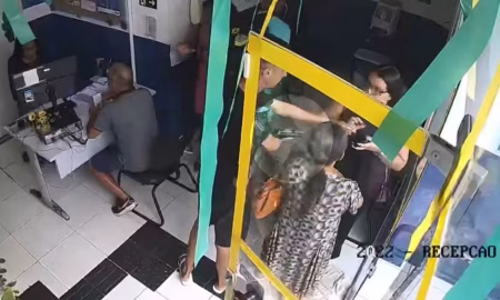 VÍDEO: Criminosos invadem CRAS em Salvador e assaltam servidores e pacientes