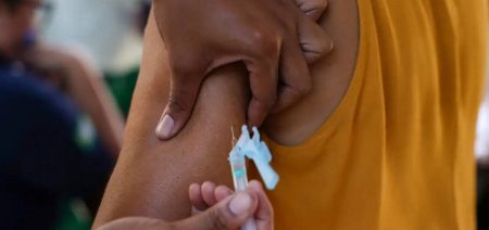 Dia D de Multivacinação acontece neste sábado em todo o país