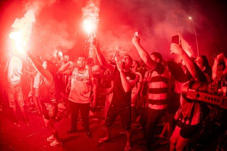Torcida do Vitória prepara ‘Corredor Rubro-Negro’ antes do Ba-Vi no Barradão
