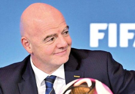 FIFA admite erros e pede desculpas após crise envolvendo a Copa do Mundo