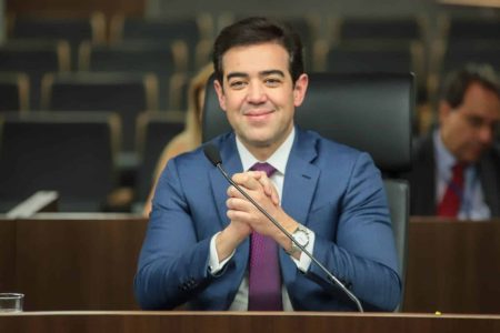 Bruno Dantas renuncia ao TCU e abre vaga; ex-presidente do Senado é cotado