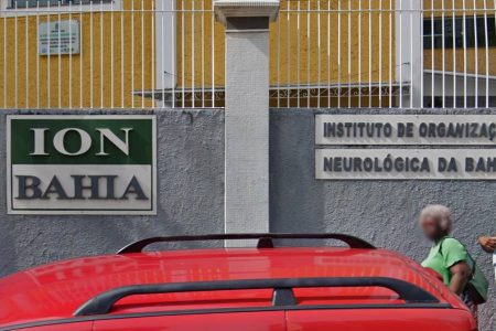 Cinco instituições de Salvador recebem equipamentos para atender pessoas com deficiência