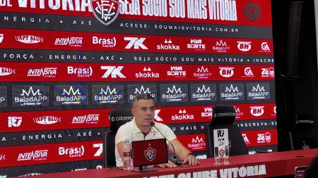 Jair Ventura reconhece atuação abaixo do Vitória no Ba-Vi e mira reação na Copa do Brasil
