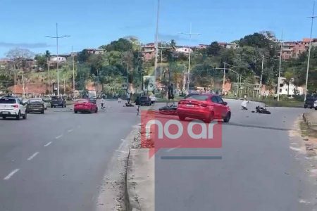 Torcidas organizadas de Bahia e Vitória protagonizam confrontos e ataques em diferentes pontos de Salvador