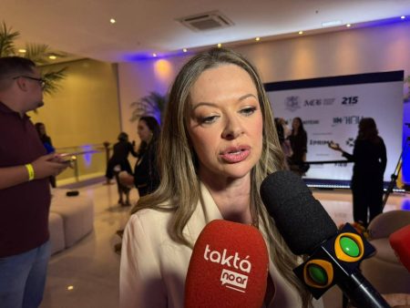 Após receber Temer em Salvador, Isabela Suarez defende diálogo para superar polarização