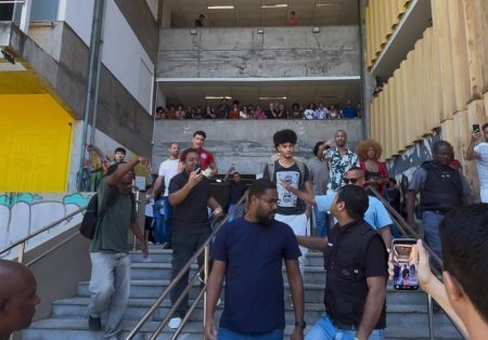 VÍDEO: Deputado estadual é acusado de agressão dentro de campus da UFBA