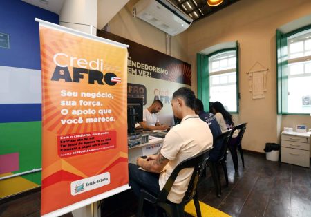 Mutirão reúne serviços para facilitar acesso ao mercado de trabalho no Pelourinho