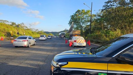 Escolta de pás eólicas altera fluxo em rodovias da Bahia; veja os trechos