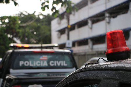 Suspeito de matar jovem e ferir três em barbearia é preso no Centro de Salvador